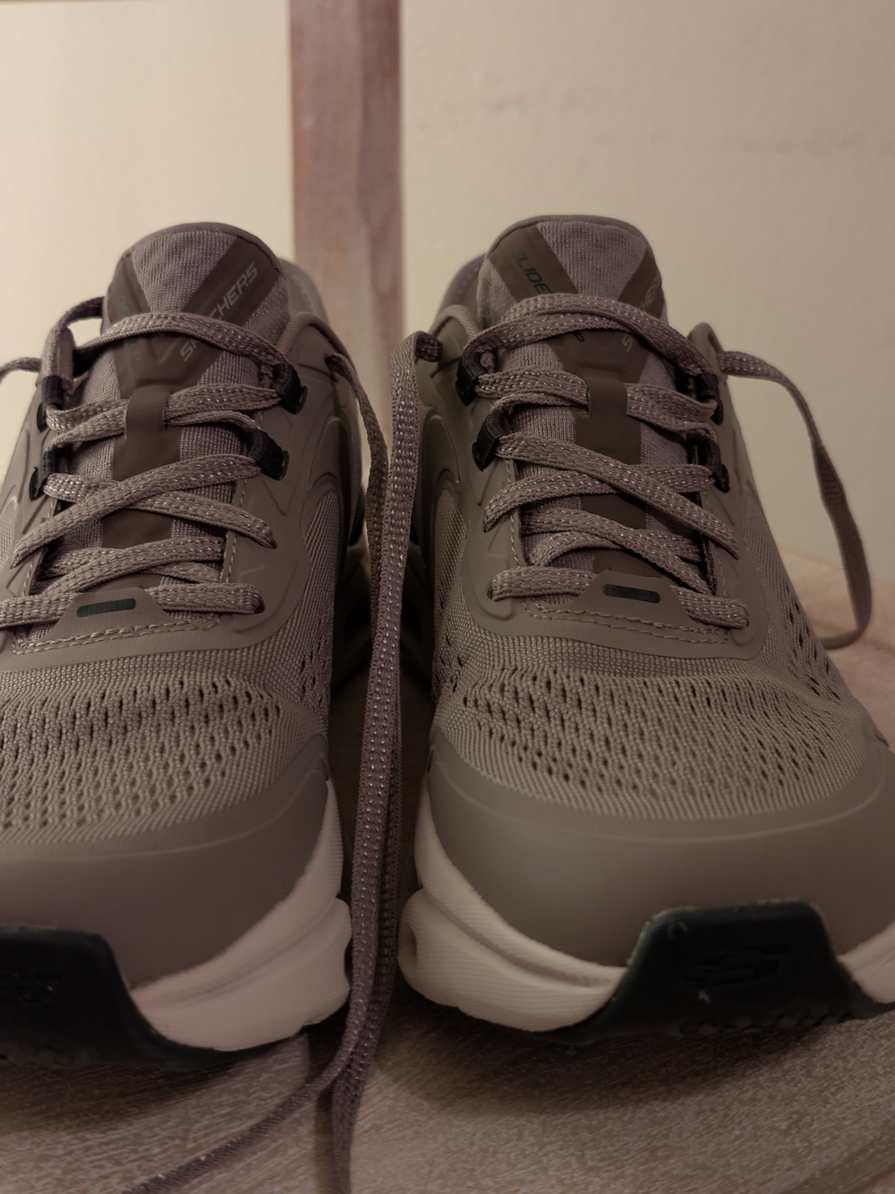 Skechers Slip-ins Glide-Step Altus Size 8.5 - Picture 7 of 10